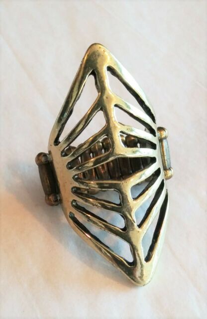 Deco Defender (brass)