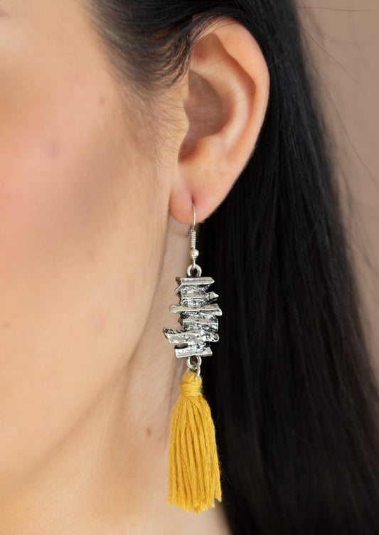 Tiki Tassel (yellow)