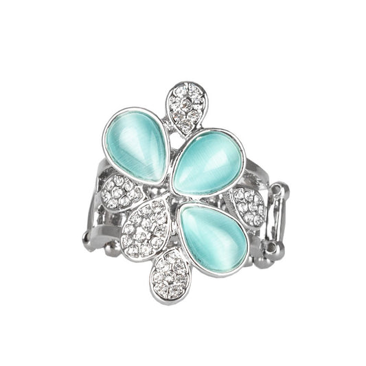 Diamond Daisies (blue)