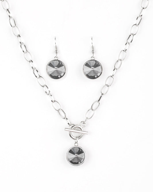 She Sparkles On (silver)