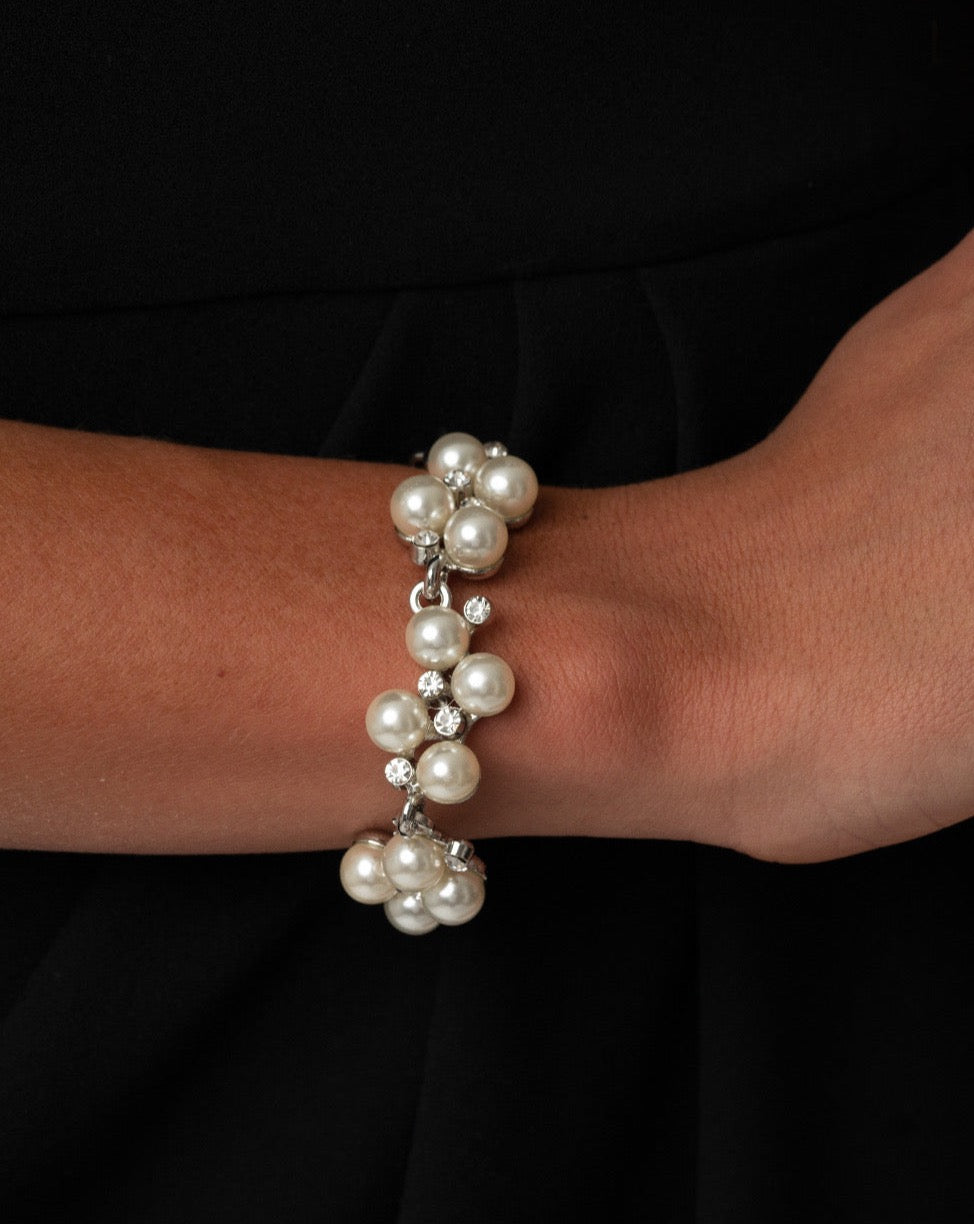 I Do (pearls)