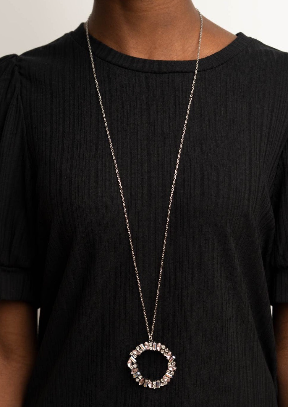 Wreathed in Wealth (pink)