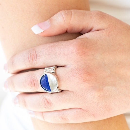 Stone Seeker (blue/silver)