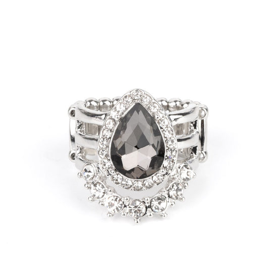 Elegantly Cosmopolitan (silver/grey)