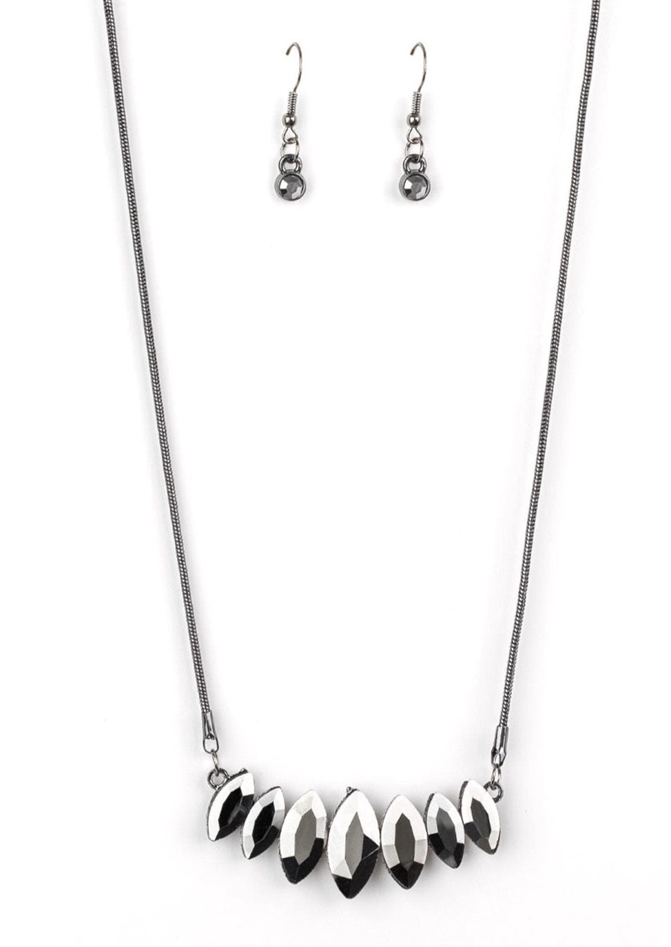 Leading Lady (black)